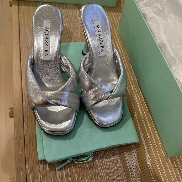 BRAND NEW/NEVER WORN Aquazurra Amore Mule 95 — Size 5.5 - Picture 3 of 5